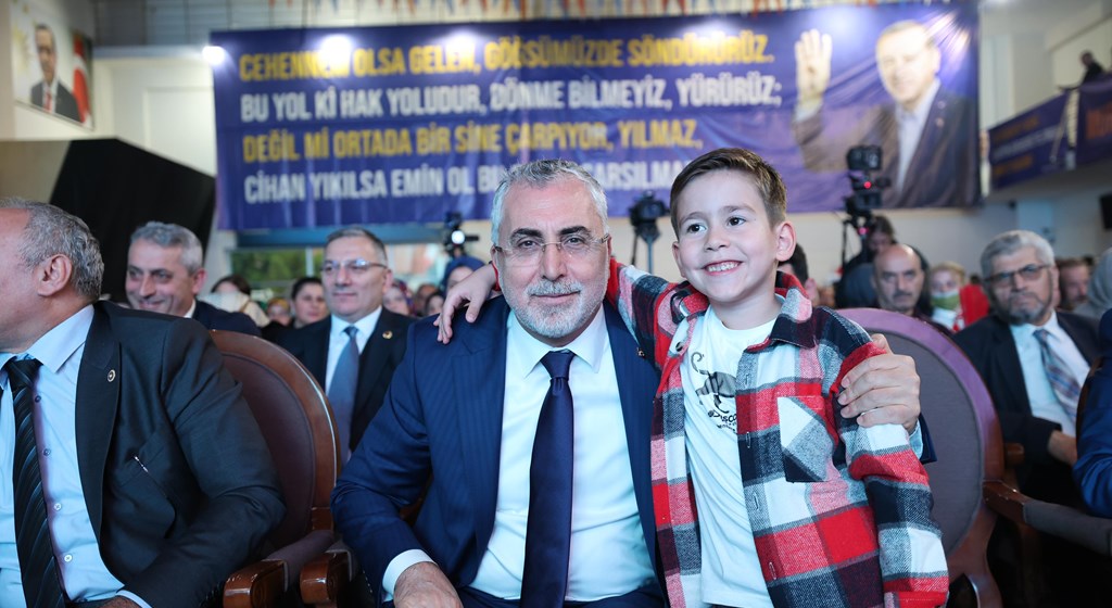 Bakan Işıkhan, Rize’de Ziyaretlerde Bulundu
