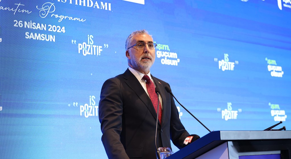 Bakan Işıkhan, Samsun’da “Kadın İstihdam Sistemi İş-Pozitif Tanıtım Programı ve Fuar Açılışı” na Katıldı