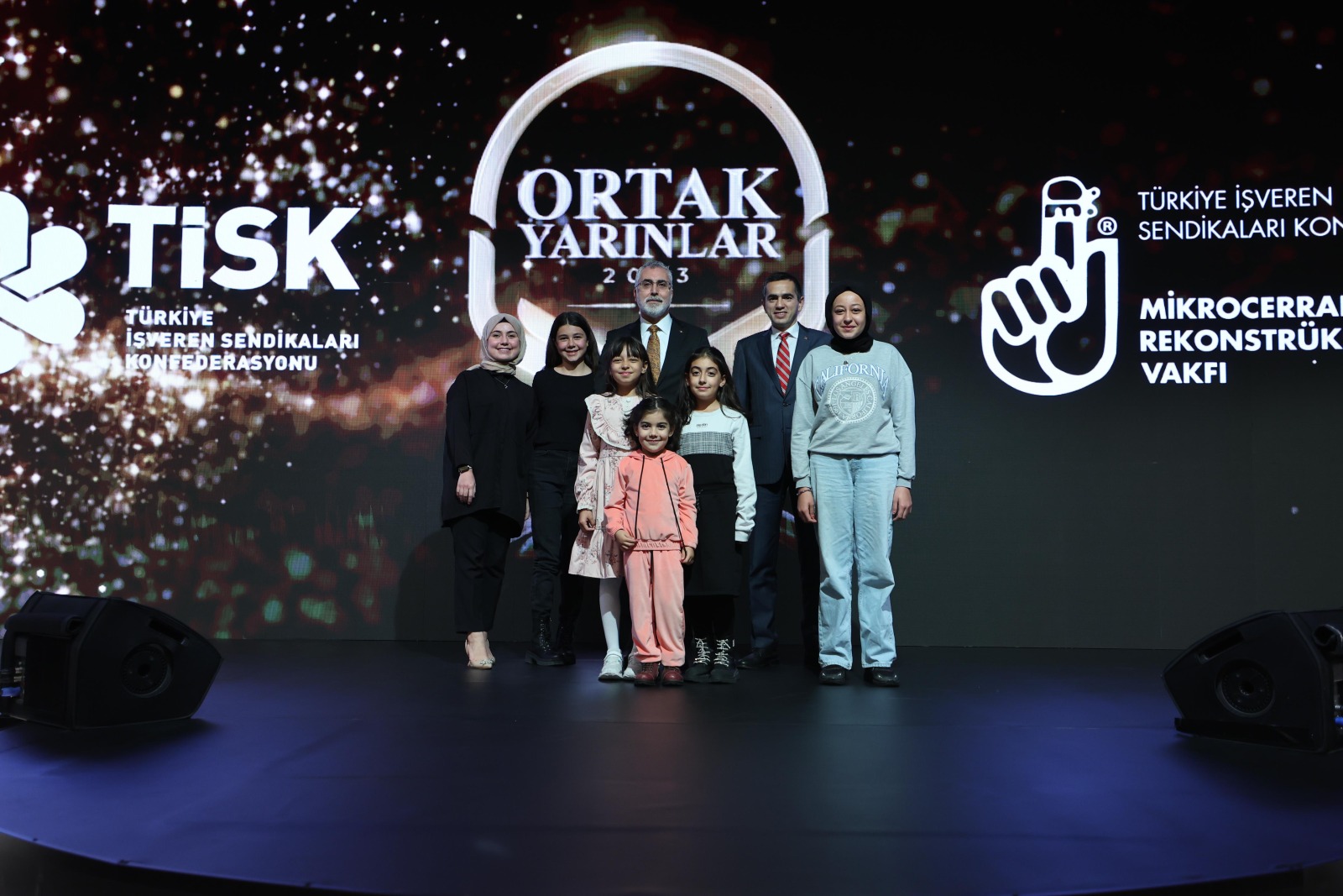 Bakan Işıkhan, TİSK’in Düzenlediği “Cumhuriyetimizin 100’üncü Yılında Çalışma Hayatı” Programı Ödül Törenine Katıldı