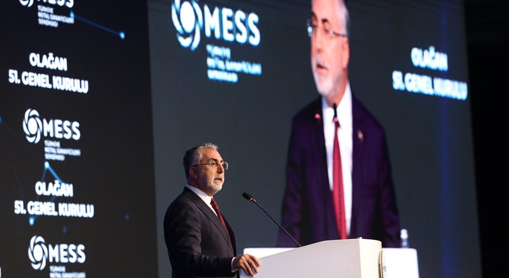 Bakan Işıkhan, Türkiye Metal Sanayicileri Sendikası’nın 51. Olağan Genel Kurulu’na Katıldı