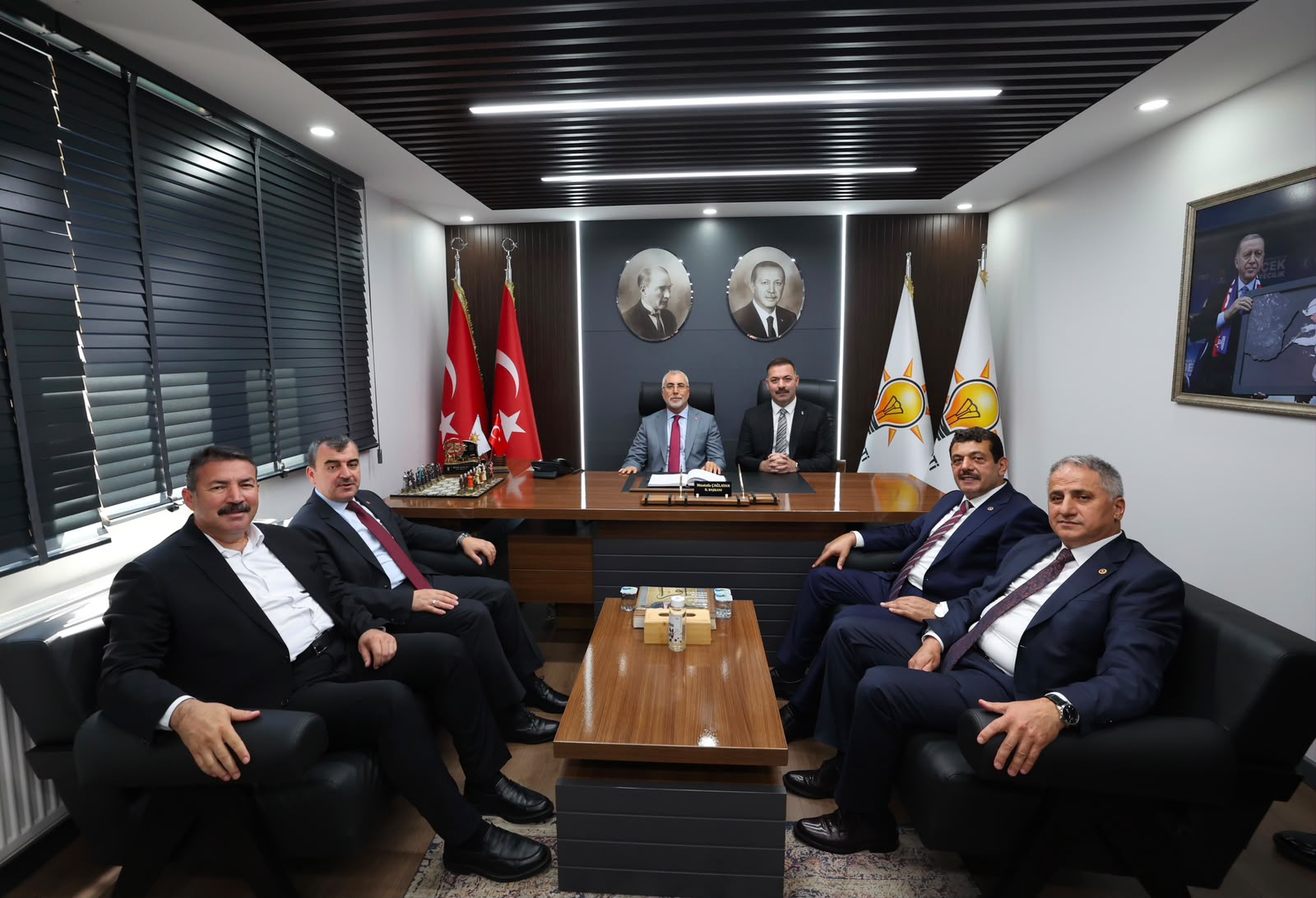 Bakan Işıkhan, Zonguldak’ta Ziyaretlerde Bulundu