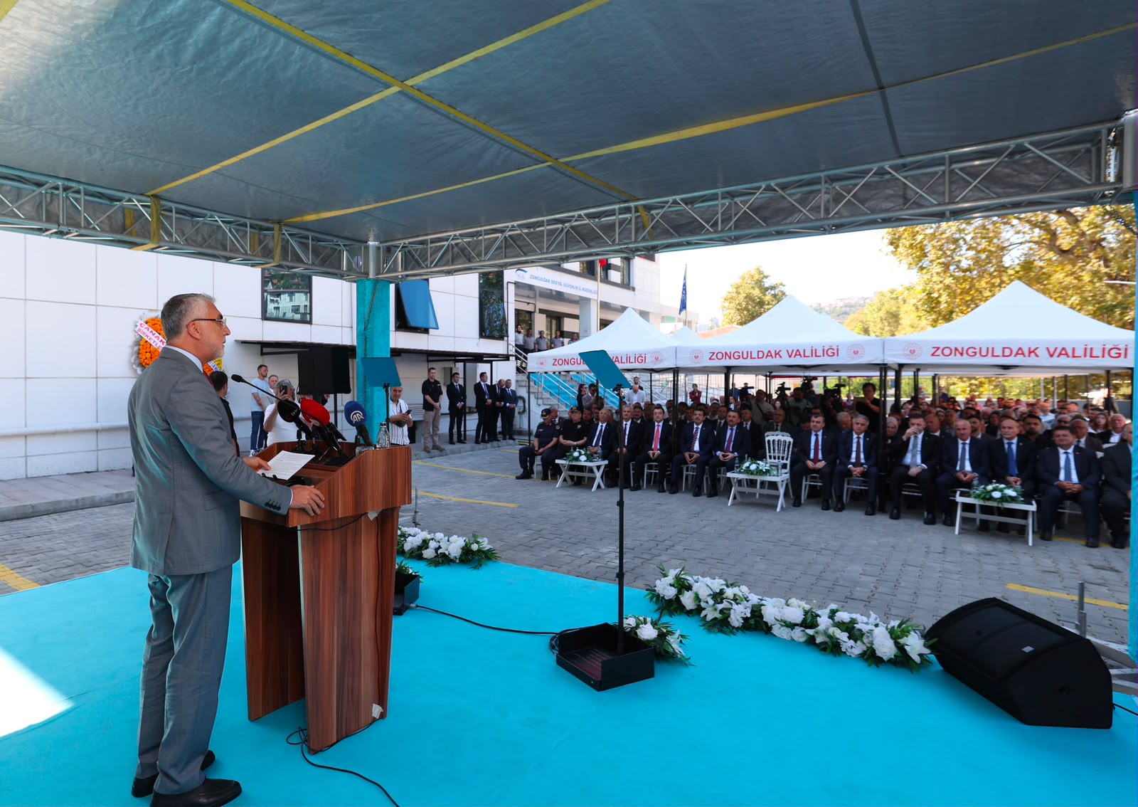 Bakan Işıkhan, Zonguldak’ta Ziyaretlerde Bulundu