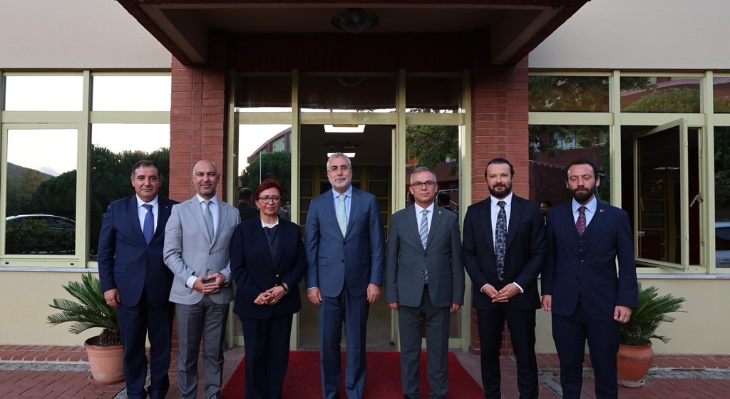 Çalışma ve Sosyal Güvenlik Bakanlığı ile Maltepe Üniversitesi Arasında İlişkin İşbirliği Protokolü İmzalandı