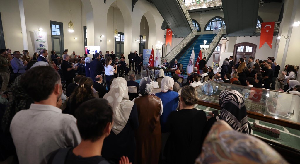 Çalışma ve Sosyal Güvenlik Bakanlığı ve Sağlık Bilimleri Üniversitesi Arasında İş Birliği Protokolü İmzalandı